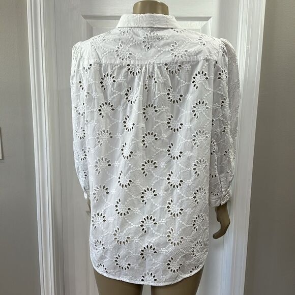 PURE COLLECTION EYELET TOP. - Picture 5 of 7